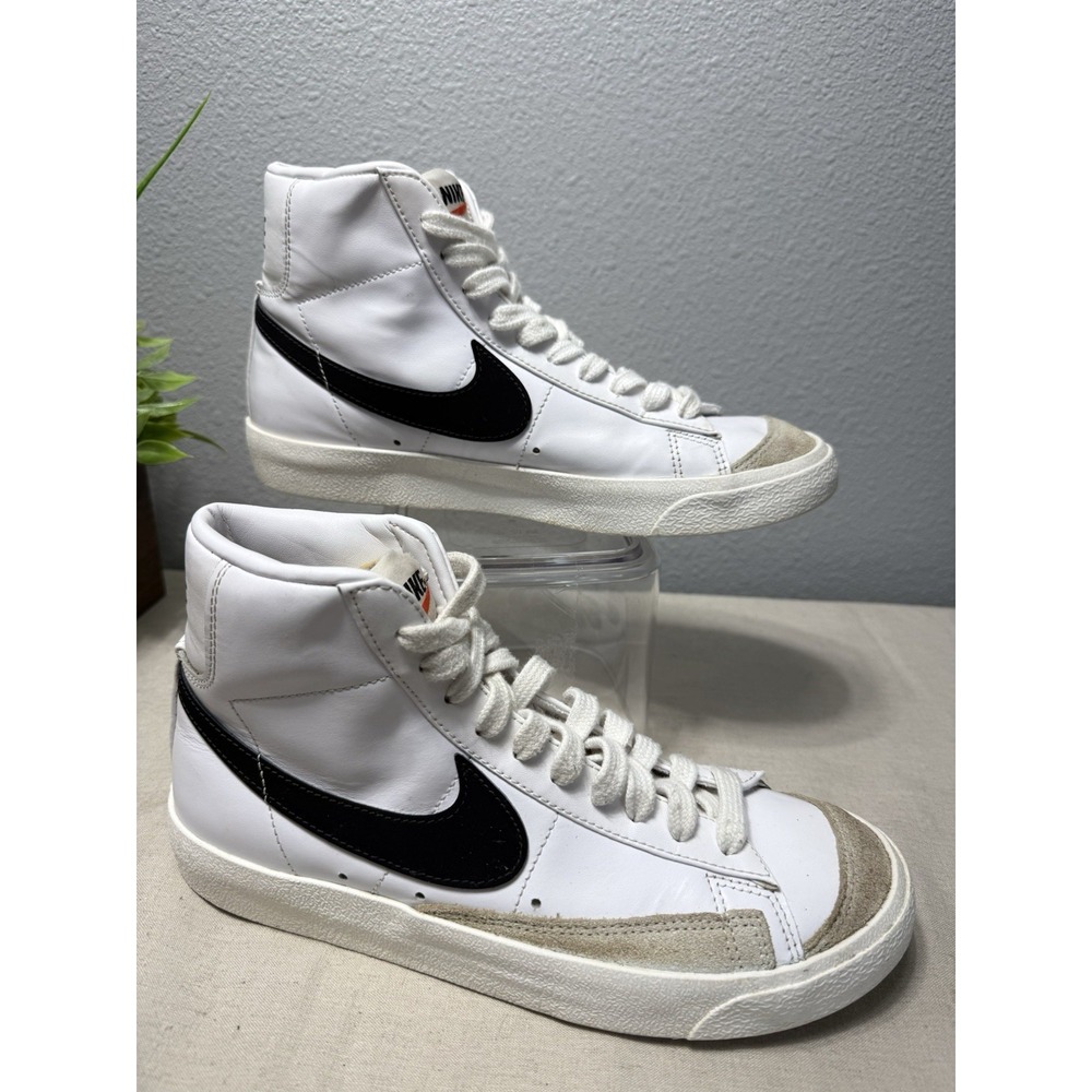 Nike Blazer Mid 77 Womens 8 White Black‎ CZ1055-100